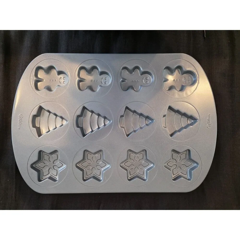 Bundle of 3 Wilton Baking Pans 12-Cavity Holiday Winter Shapes